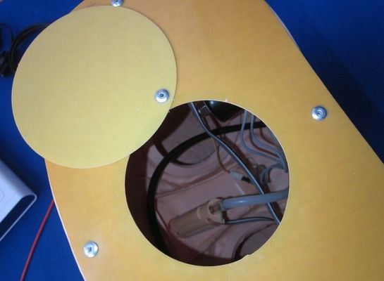 Elektronisches Modell für die Ausbildung zur Urethralkatheterisation für männliche und weibliche Menschen