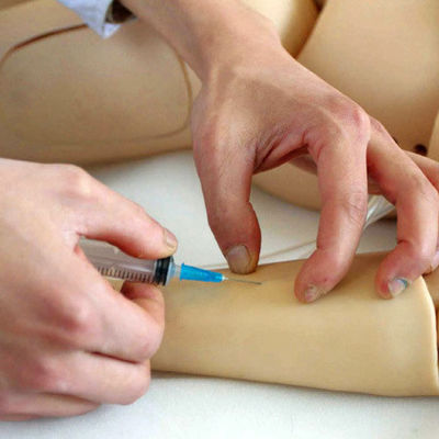 Neugeborenes Baby Umbilical Nursing Venipuncture Intubation und CPR Training mit Manikin